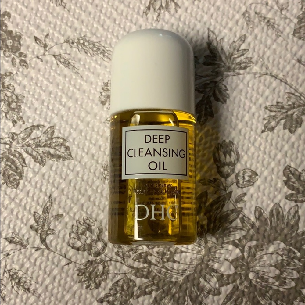 💗DHC cleansing oil💗
